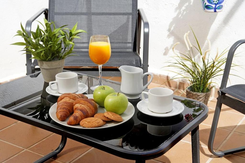 Apartamento Granada Centro. Atico Ayuntamiento Екстериор снимка