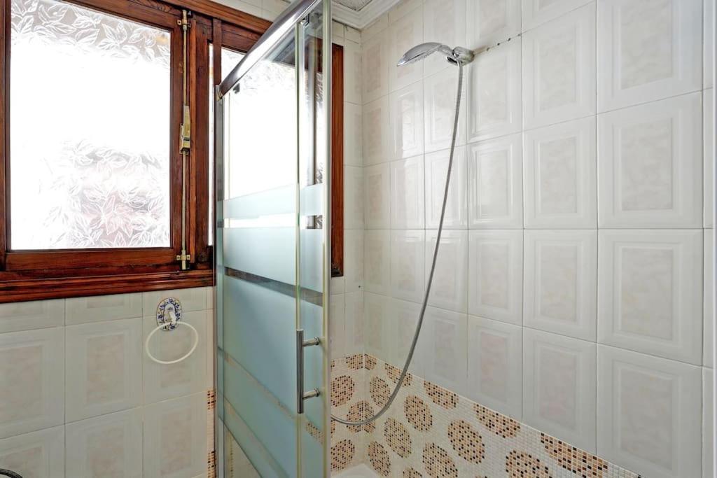 Apartamento Granada Centro. Atico Ayuntamiento Екстериор снимка