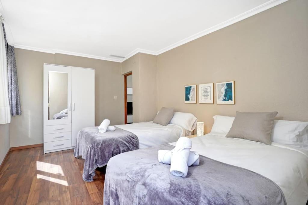 Apartamento Granada Centro. Atico Ayuntamiento Екстериор снимка